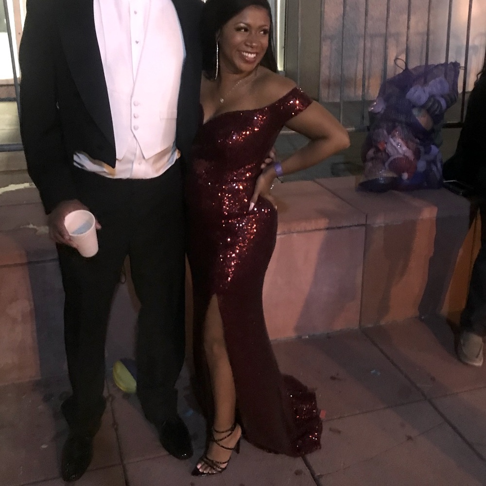 Gorgeous full sequin dress
